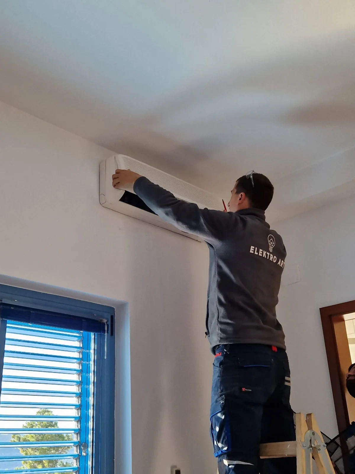 Rasvjeta i instalacije za lokal Boogie Lab